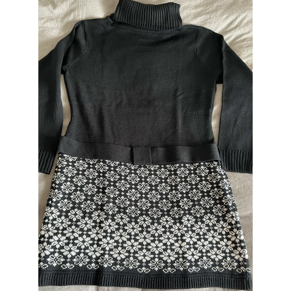 NWT- Venus Belted Sweater Dress, Size 1X. - Picture 4 of 16